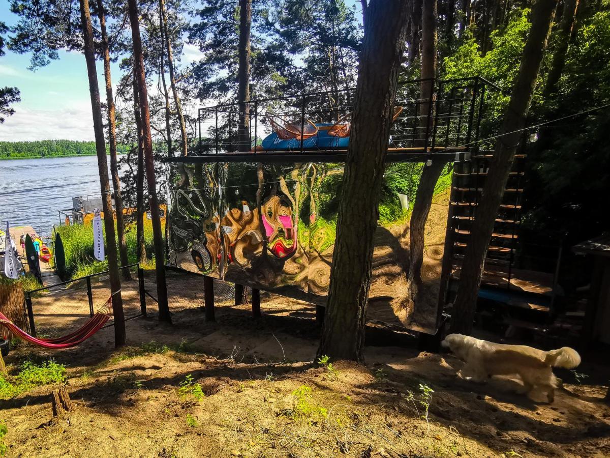 Nad Narvia - Dom Na Drzewie Serock Exteriör bild