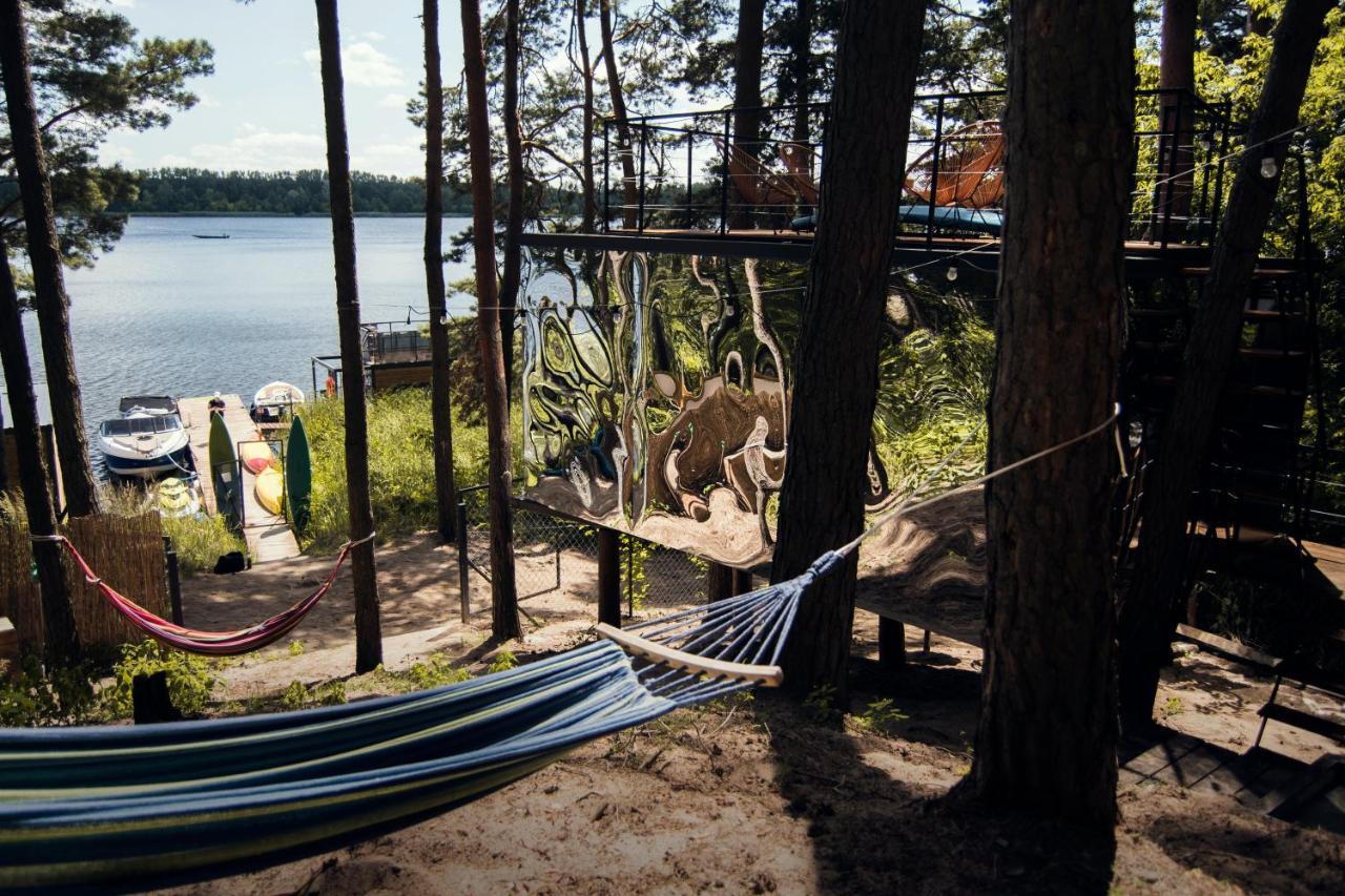 Nad Narvia - Dom Na Drzewie Serock Exteriör bild